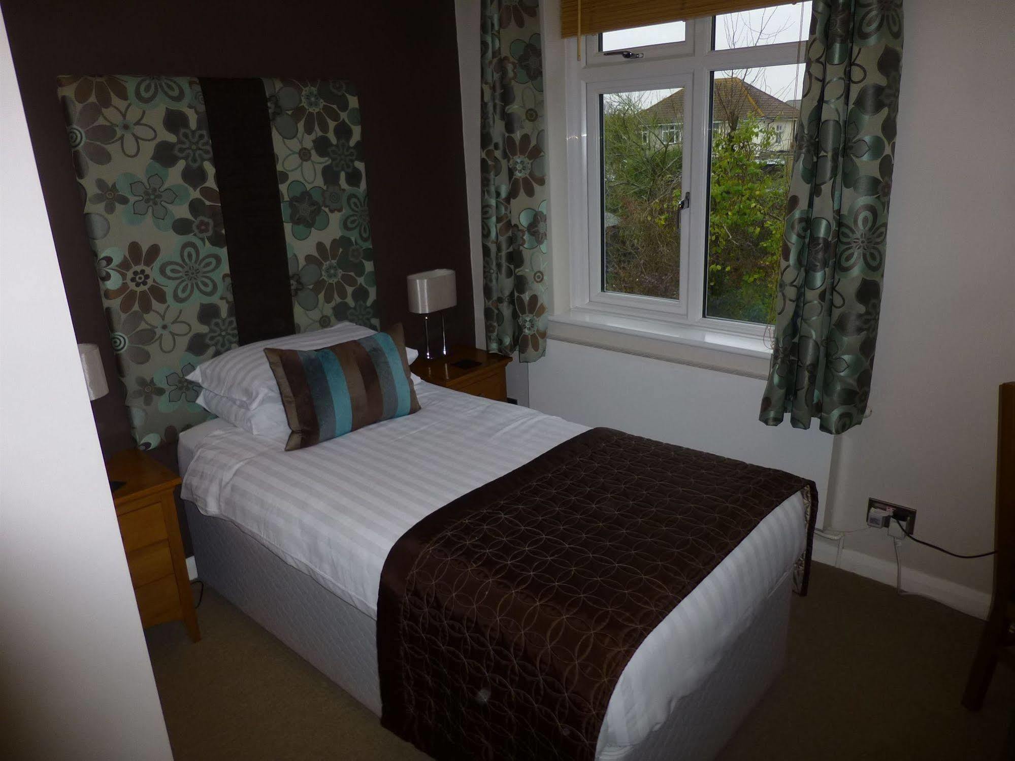 Waters Reach Guest House Christchurch  Dış mekan fotoğraf